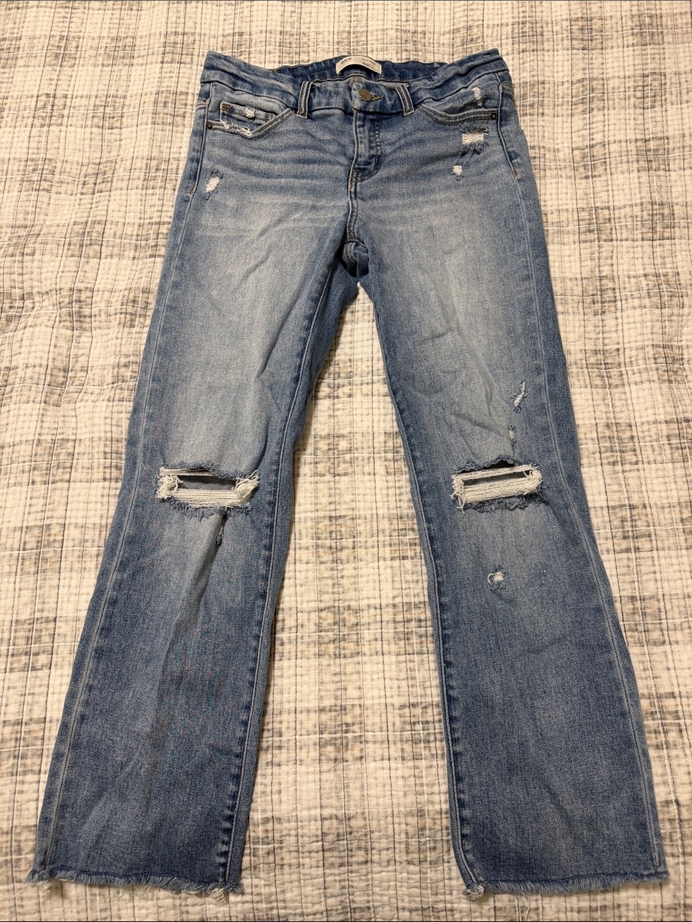 BKE size 27 x 28 Payton universal fit mid-rise cropped straight blue jeans